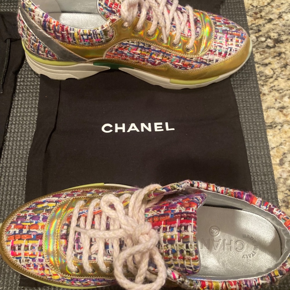 CHANEL Multicolor Tweed Trims Gold Authentic Runway Lace up Sneakers Size 36 - Picture 4 of 8